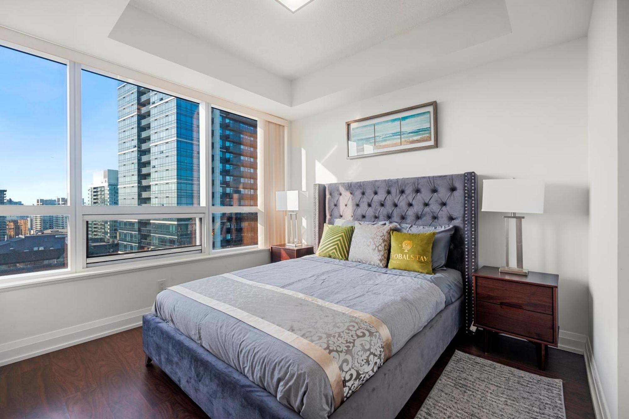 Globalstay Modern Apartments In North York Skyscraper Торонто Экстерьер фото