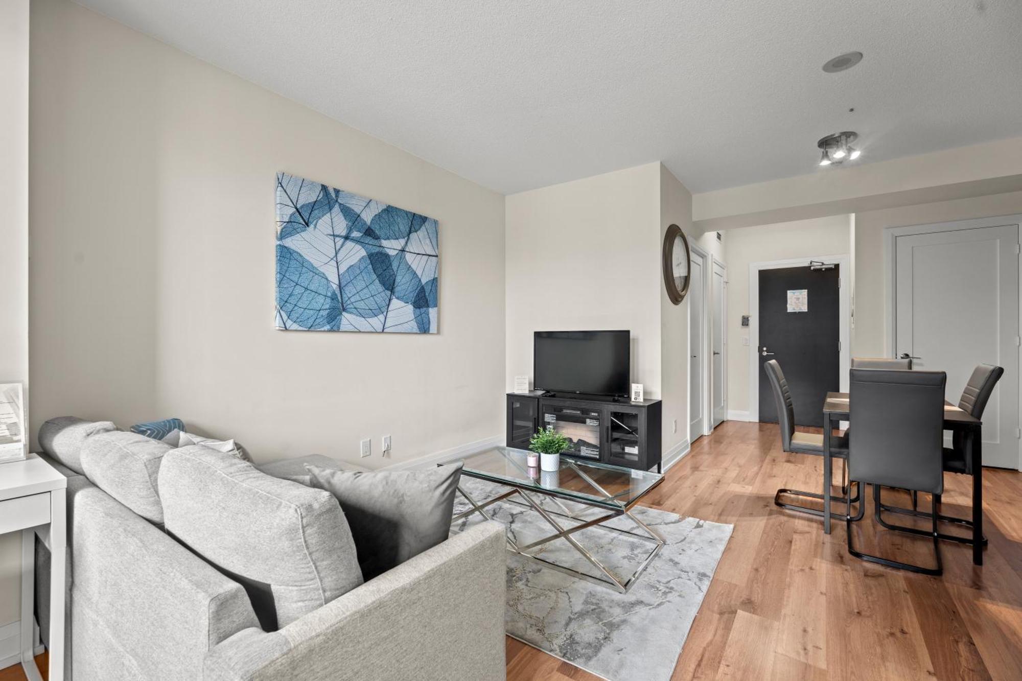 Globalstay Modern Apartments In North York Skyscraper Торонто Экстерьер фото